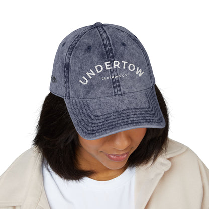 vintage embroidered Undertow logo cap - unisex denim dad hat